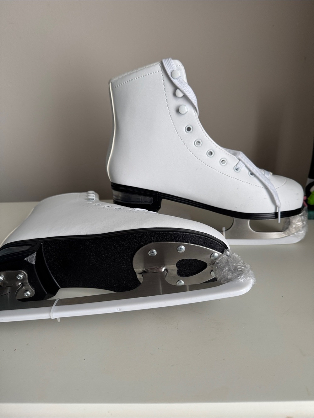 White Women's Figure Ice Skates - Classic Lace-Up Style
